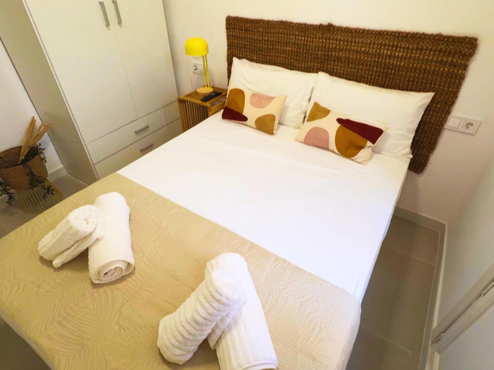 Carolinas Suites By Coqueto Alicante Exterior foto
