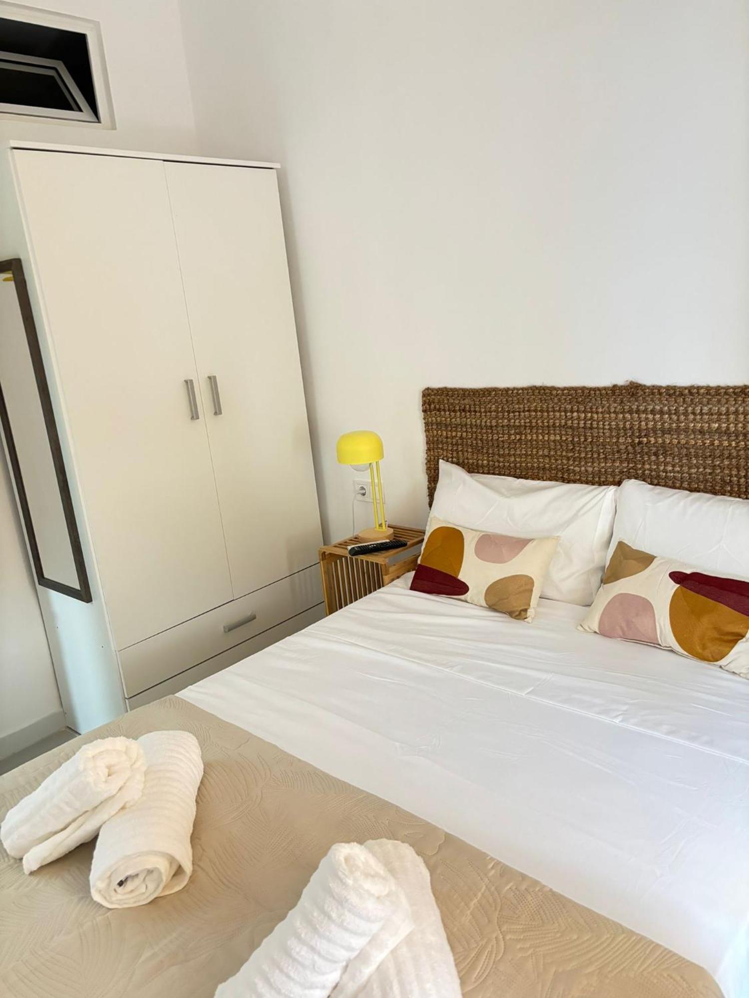 Carolinas Suites By Coqueto Alicante Exterior foto