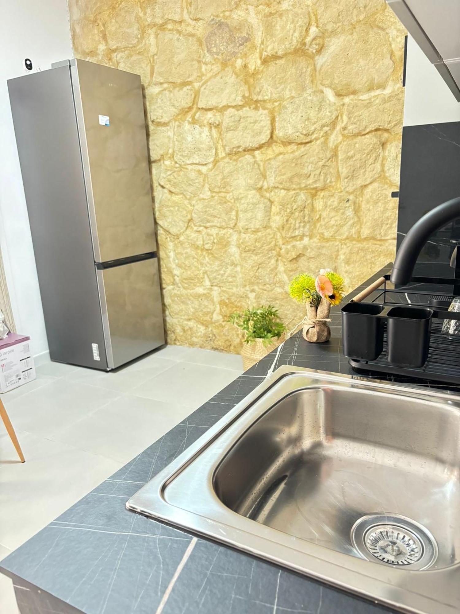 Carolinas Suites By Coqueto Alicante Exterior foto