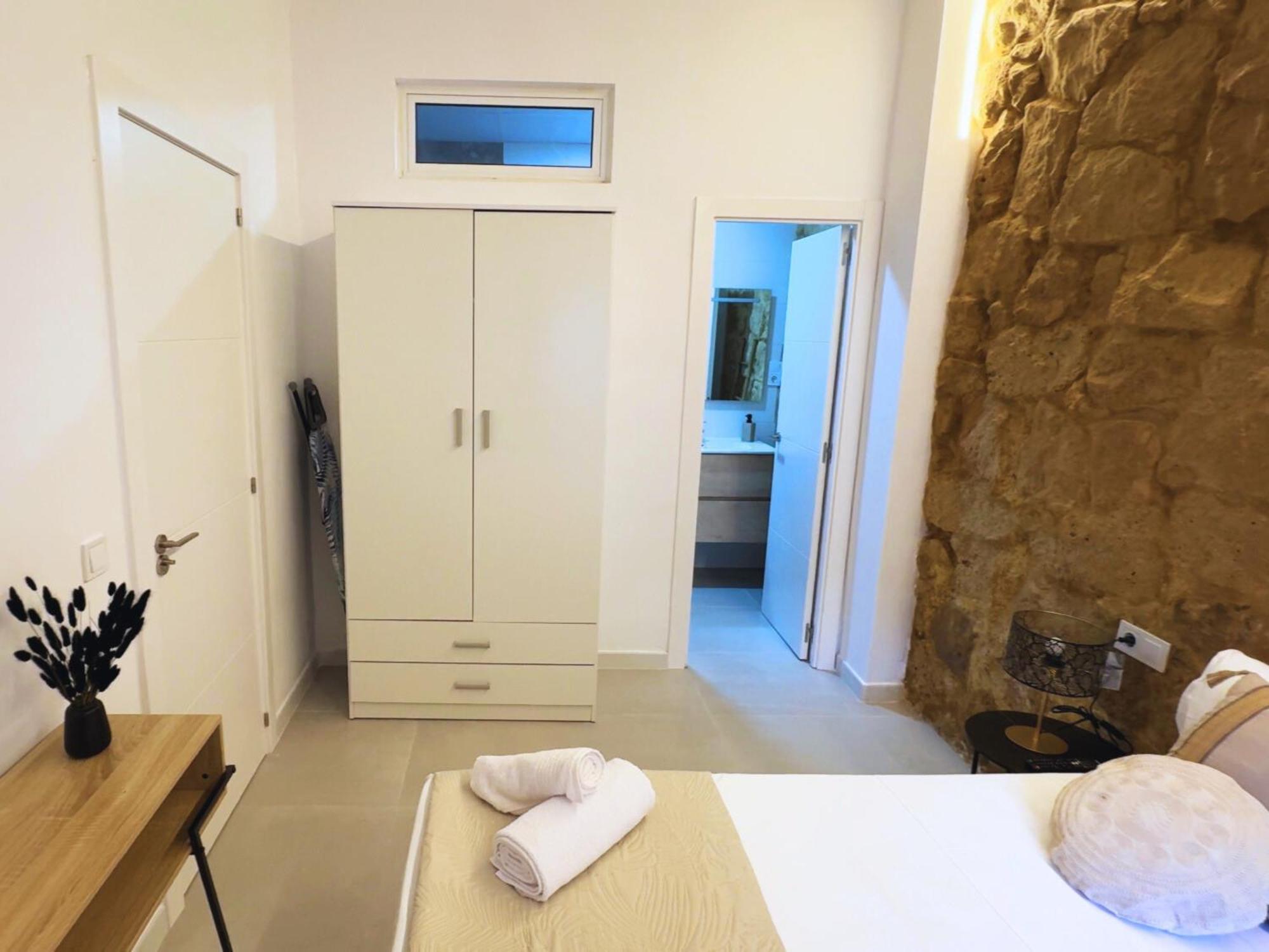 Carolinas Suites By Coqueto Alicante Exterior foto
